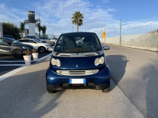 SMART FORTWO 800 40 CV AUTOMATICA - immagine 2