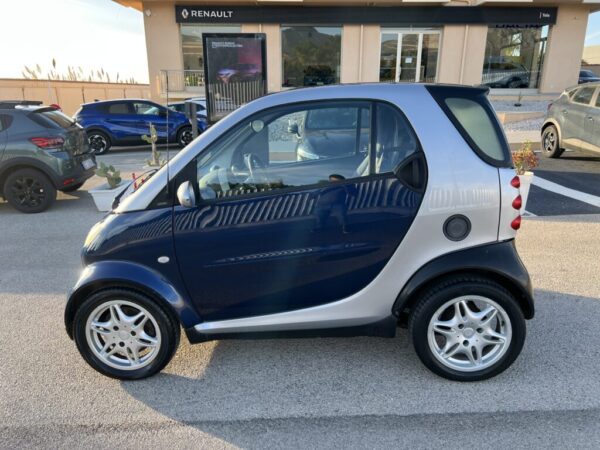 SMART FORTWO 800 40 CV AUTOMATICA - immagine 8