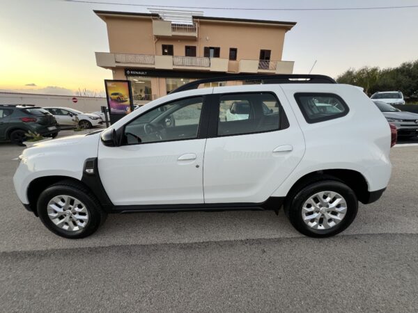 DACIA DUSTER 1.0 GPL 100 CV - immagine 8